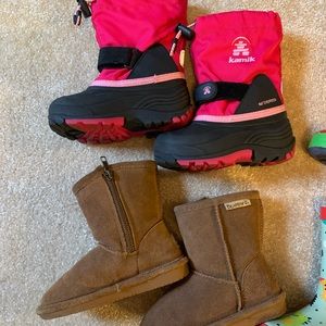 Six pairs of size 9 toddler shoes